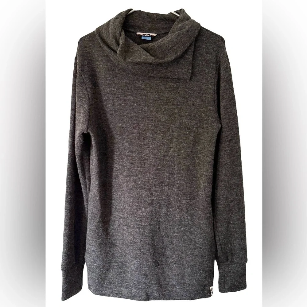 Kavu Women’s Long Cowl Neck Sweater Size Large Excellent Condition!